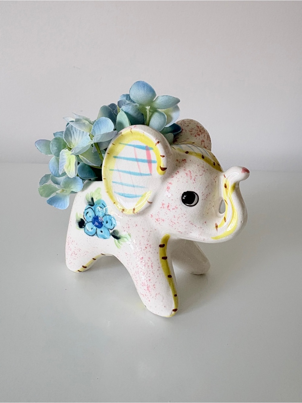 Vintage Small Elephant Planter Vase Ceramic Mid Century Cute Pastel Pink Blue